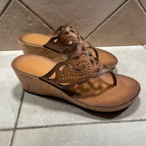 Women’s wedges/slings - Picture 3 of 7